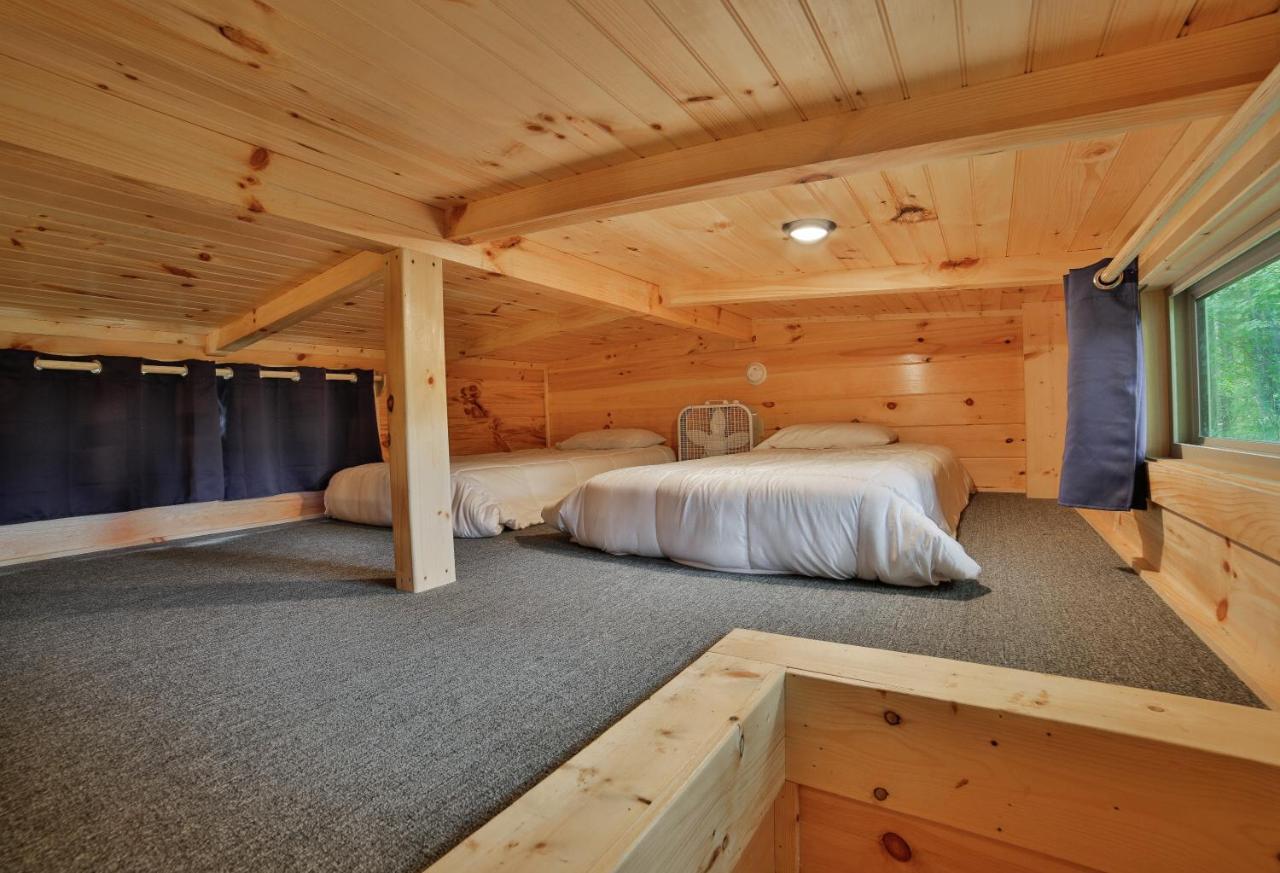 Thomas Cabin Forest Tiny Cabin With Hot Tub 查塔努加 外观 照片