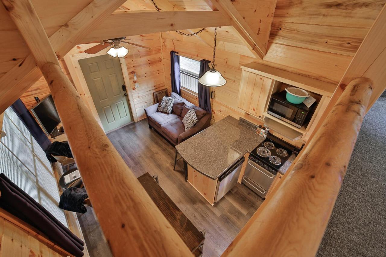 Thomas Cabin Forest Tiny Cabin With Hot Tub 查塔努加 外观 照片